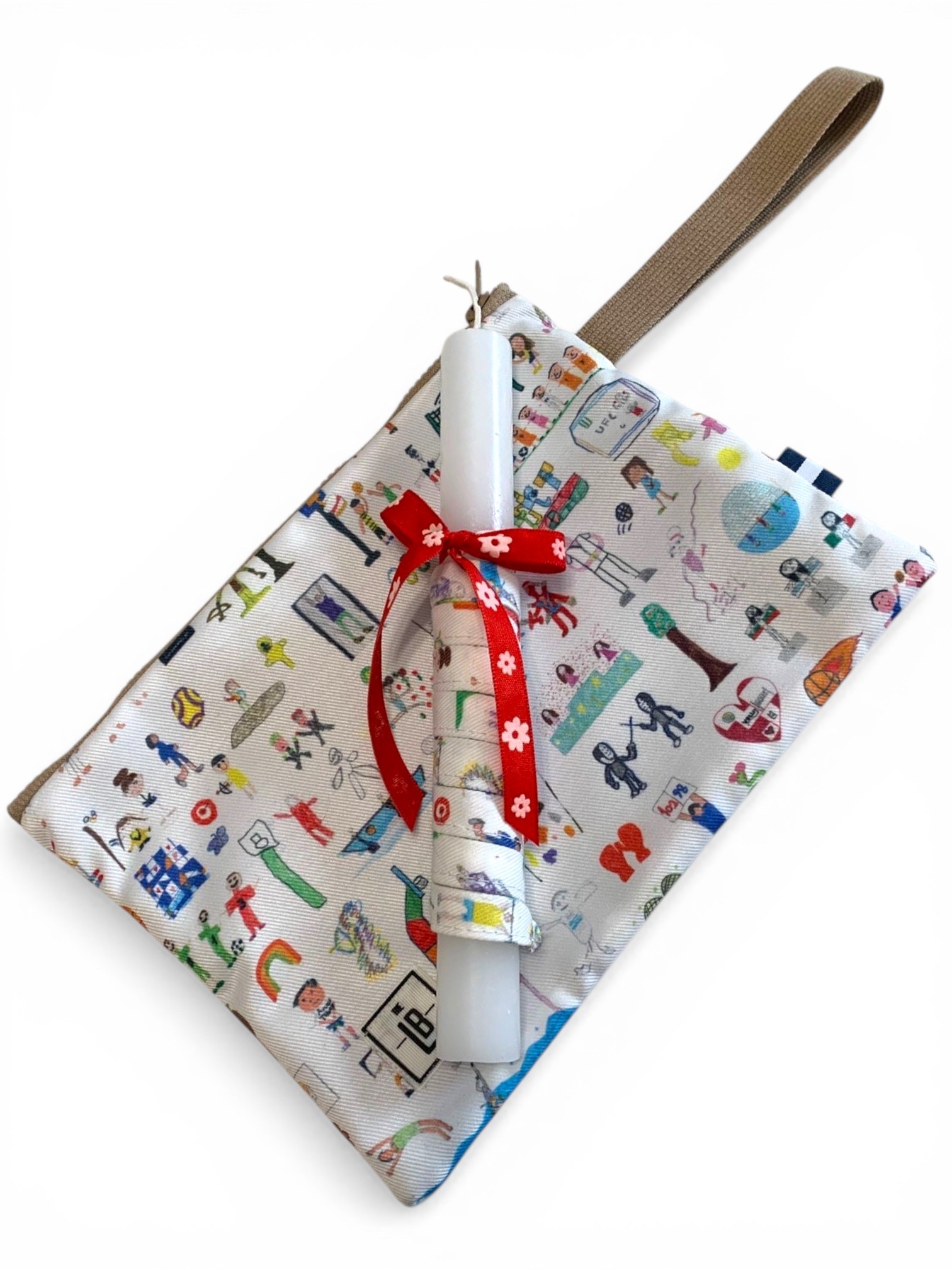 ΛΕΥΚΗ ΛΑΜΠΑΔΑ ΜΕ POUCH 01